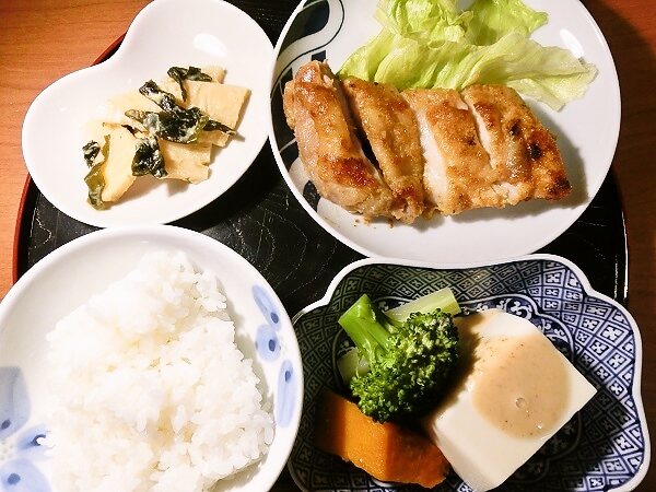 鶏のごま味噌焼きの晩ごはん