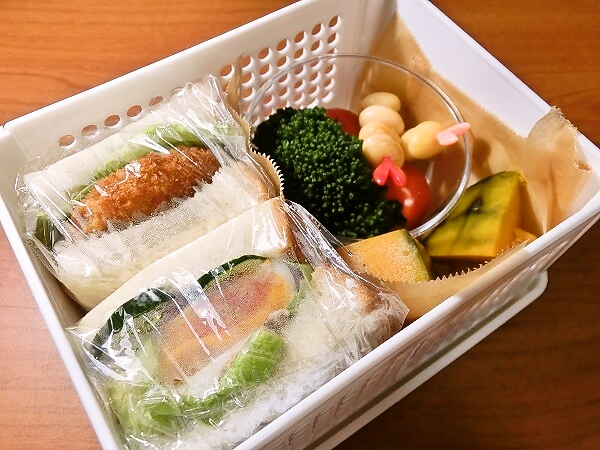 サンドイッチ弁当