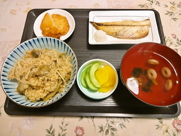 昼食