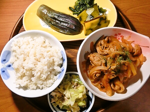ポークチャップの晩ごはん