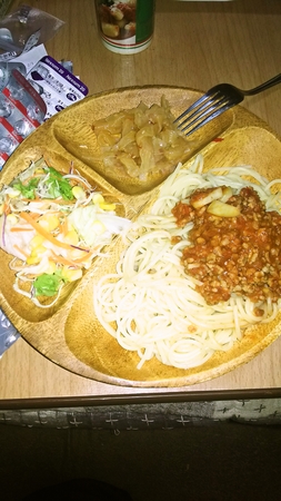 夜食のミートソース