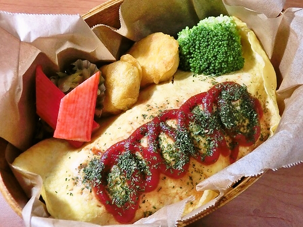 オムライス弁当