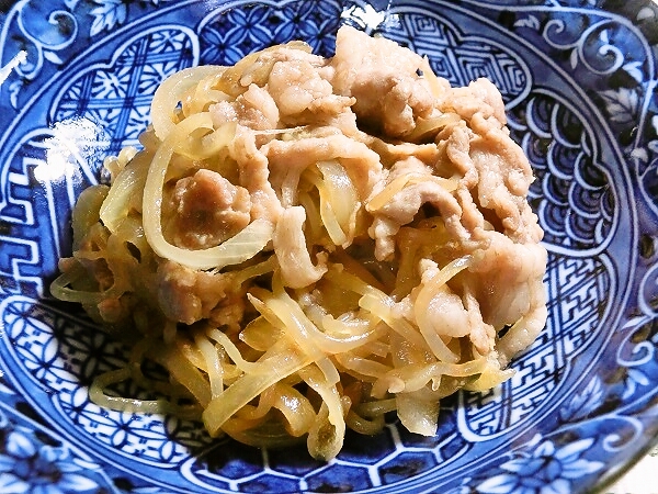 豚こまとしらたきのしょう油炒め
