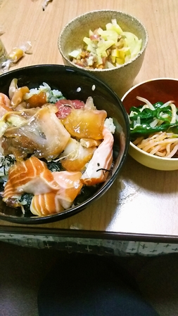 漬け海鮮丼２