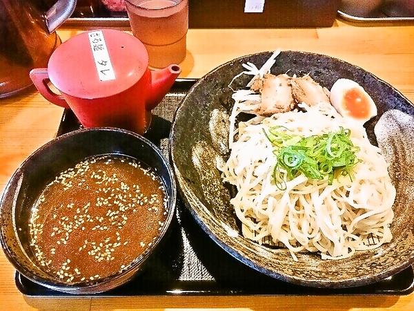 ざる麺(東龍軒)