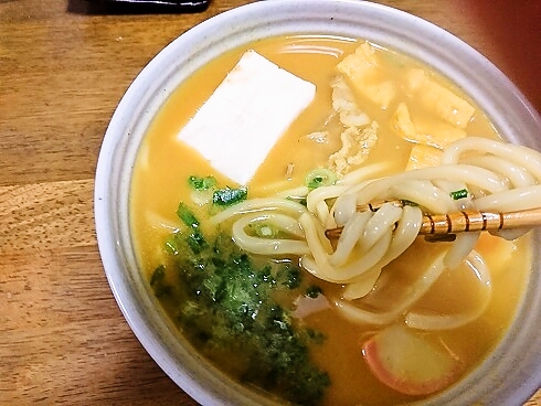 古奈屋のカレーうどん屋
