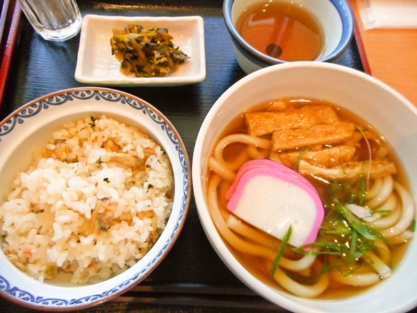 昼食