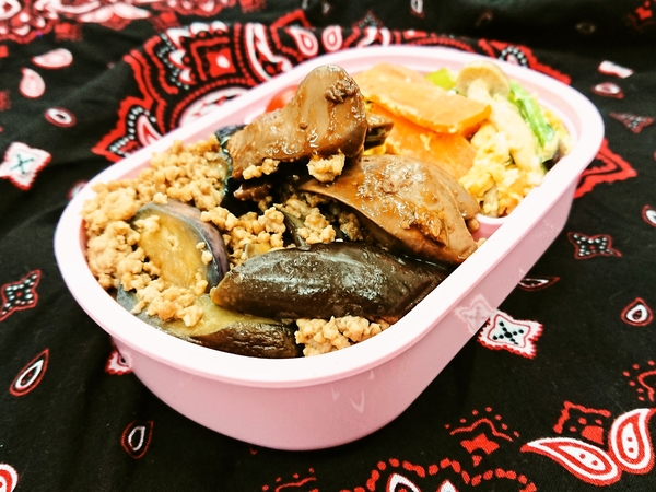 今日の愛妻弁当♪180622