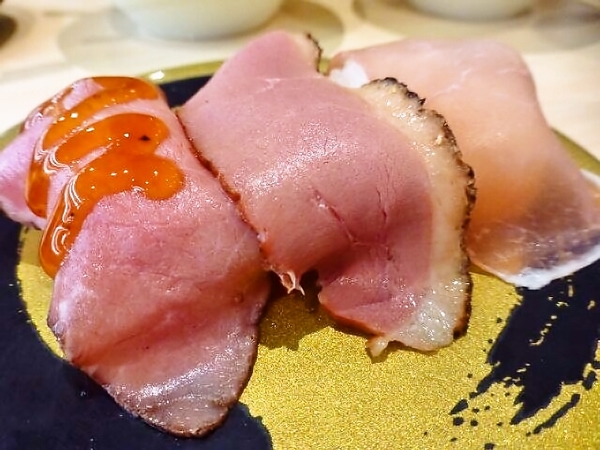 はま寿司　肉三種盛り
