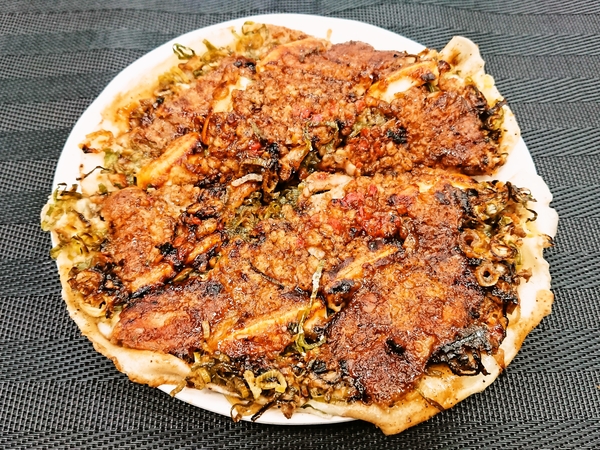 ＫＯＮＡＢＡＫＡ＠福知山のイカ豚焼き