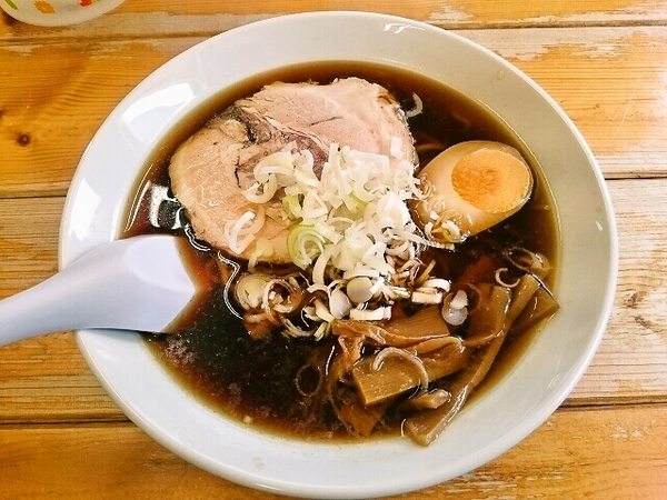 冷たいラーメン