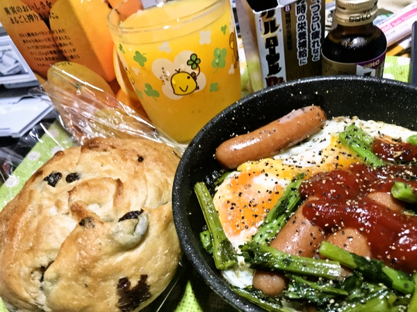 普通の朝食