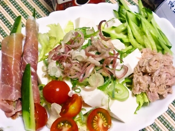 メインになる豪華冷や奴