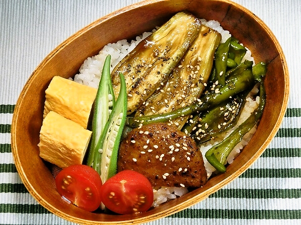 ハンバーグと茄子の照り焼き丼弁当