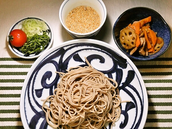 もりそば、味噌麺つゆの晩ごはん