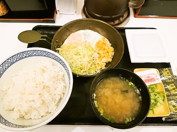 吉野家で朝食