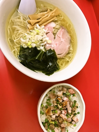 えんや　塩らーめん　ランチチャーシュー丼