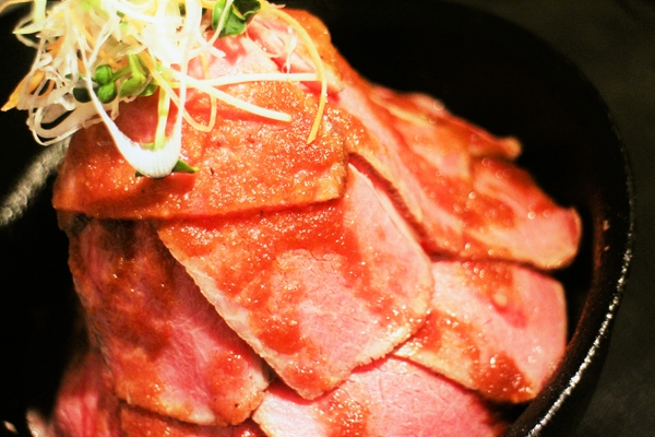 小田原　「馬かもん」ロービー丼！！！