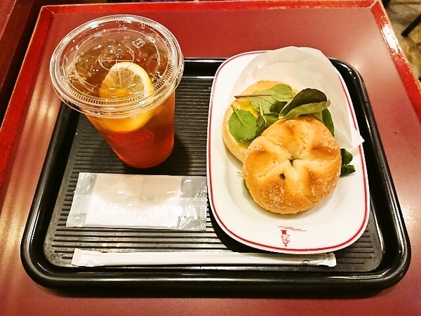 ベローチェで朝食