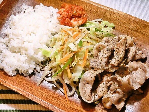 野菜炒めの晩ごはん
