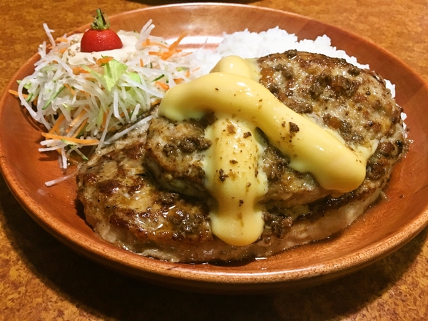 びっくりドンキー　　おやこバーグディッシュ（チーズ）