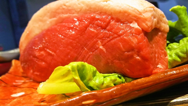 柏市 酒菜ゆい 牛イチボ肉！