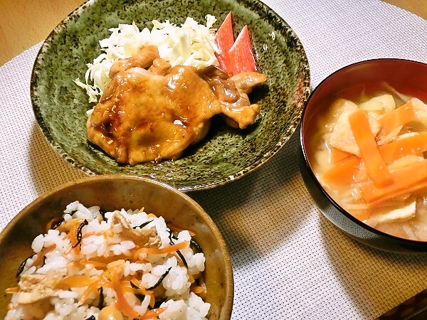 鶏の照り焼きの晩ごはん