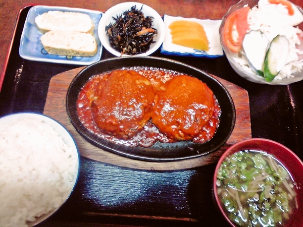 ふわトロハンバーグ定食