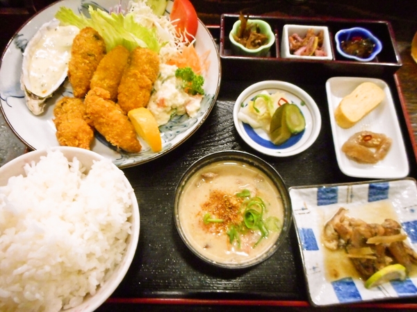牡蠣フライ定食