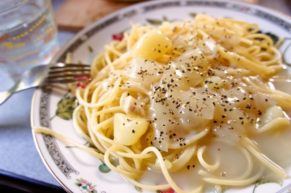 クリームパスタ