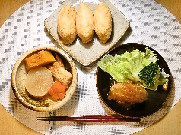 ハンバーグと煮物の晩ごはん