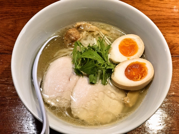 鶏そば みた葉 （新宿歌舞伎町らーめん）