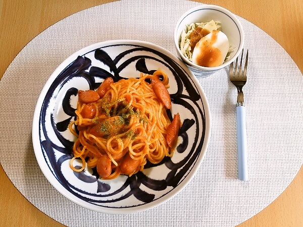 ガーリックトマトパスタ
