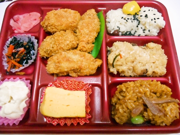 牡蠣フライおこわ弁当