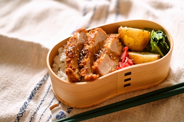 とんかつ弁当