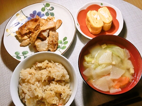 味付け豚バラの晩ごはん
