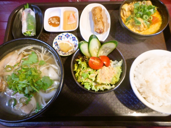 ベトナムランチ
