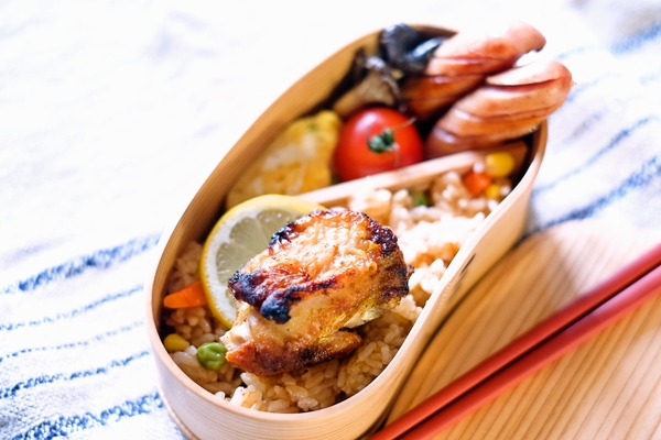 ケイジャンチキン弁当