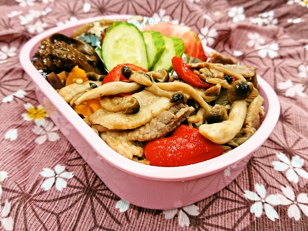 今日の愛妻弁当♪181204
