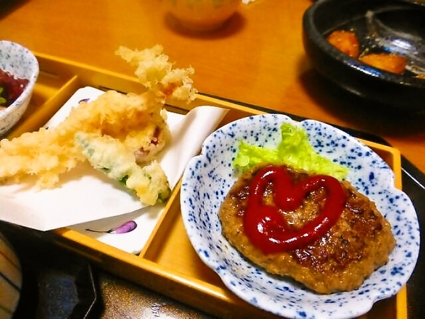 ケチャップがハートだわね