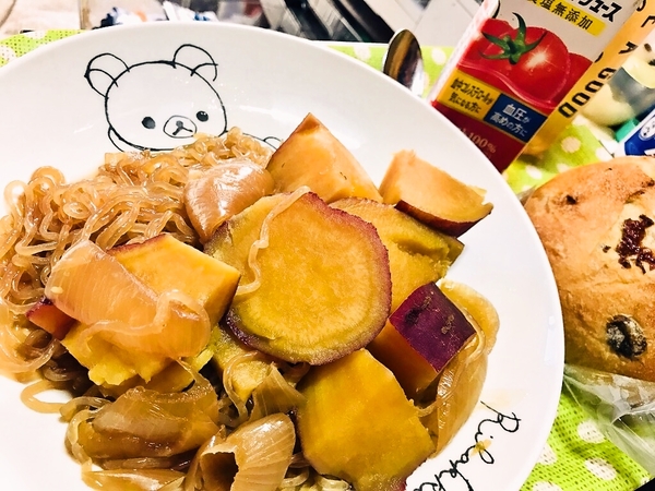 肉じゃがの、じゃがの替わりにサツマイモ、そして肉抜き