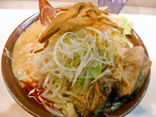 ドロ系味噌極太らーめん