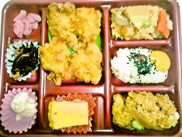おこわ唐揚げ弁当