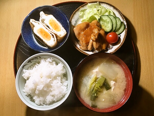 鶏の照り焼きと巾着卵