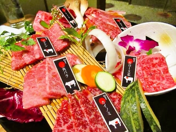 豪華な焼肉セット
