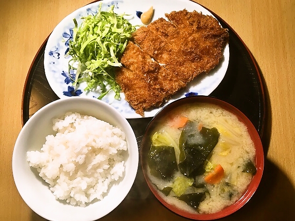 とんかつの晩ごはん