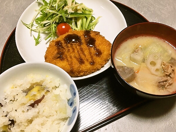 さつまいもご飯と豚汁