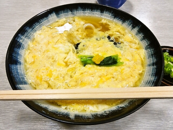 とじうどん