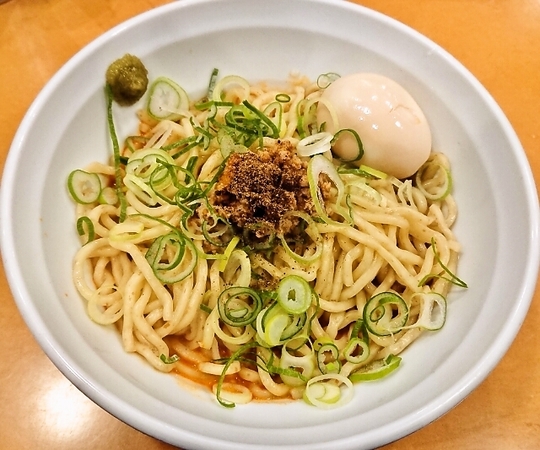 汁なし担々麺