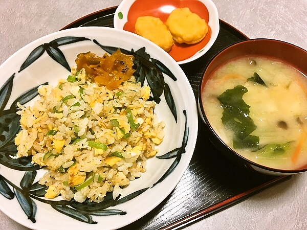 炒飯の昼ご飯